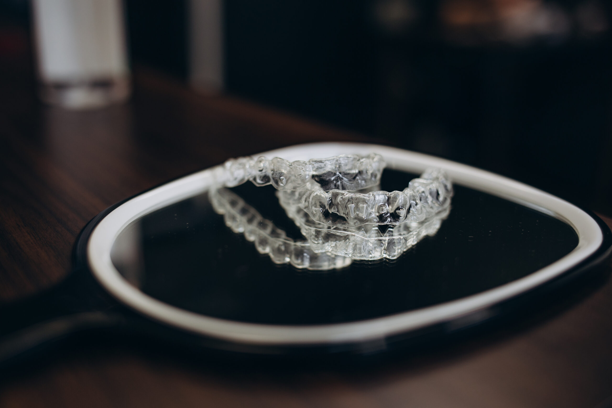 Diamond clear aligners